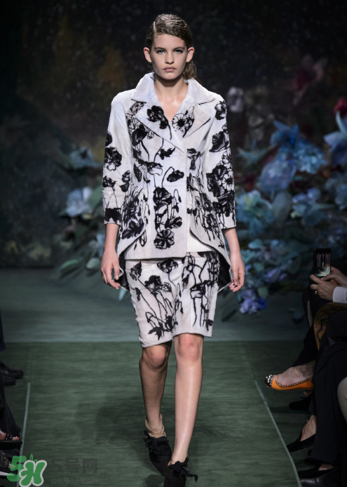 fendi2017秋冬高定秀服裝怎么樣_好看嗎？