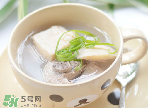 榴蓮殼燉排骨殼能吃嗎？榴蓮殼燉排骨什么味道？