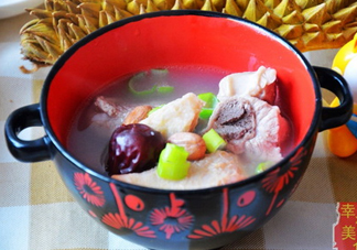 榴蓮殼燉排骨殼能吃嗎？榴蓮殼燉排骨什么味道？