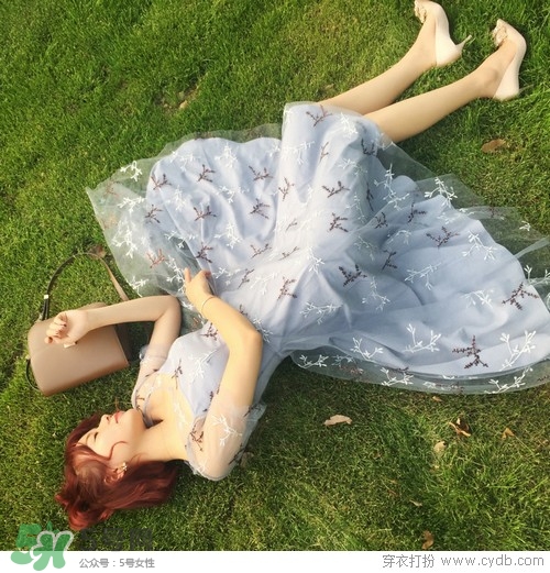 8月份去三亞穿什么？八月份去三亞穿什么衣服？