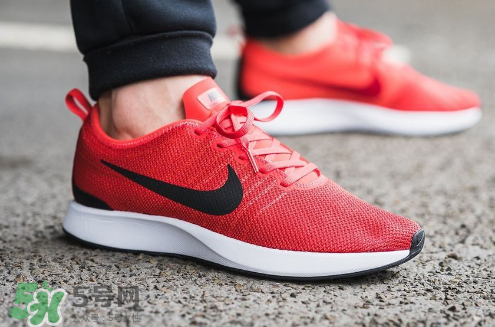 nike dualtone racer多少錢？耐克dualtone racer跑鞋價格