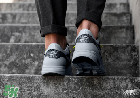 asphalt gold與耐克air max 1聯(lián)名多少錢？為什么這么貴？