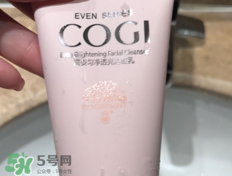 高姿防曬霜怎么樣？高姿防曬霜適合年齡