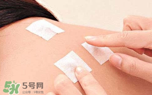 三伏灸一療程多少錢？三伏灸和三伏貼的區(qū)別