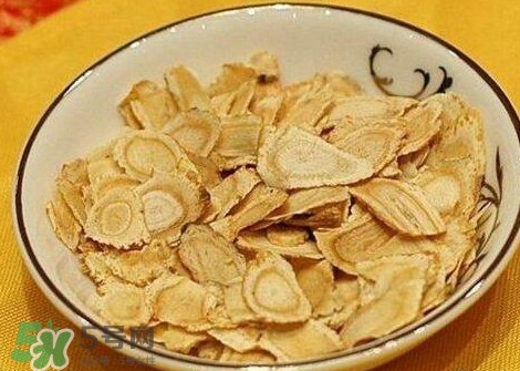 西洋參補(bǔ)腎嗎？西洋參適合什么季節(jié)吃