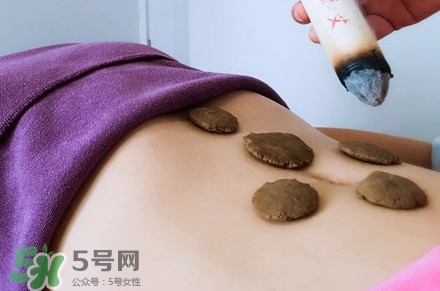 三伏灸一療程多少錢？三伏灸和三伏貼的區(qū)別