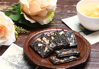 哺乳期吃阿膠對(duì)寶寶有影響嗎？哺乳期能不能吃阿膠？