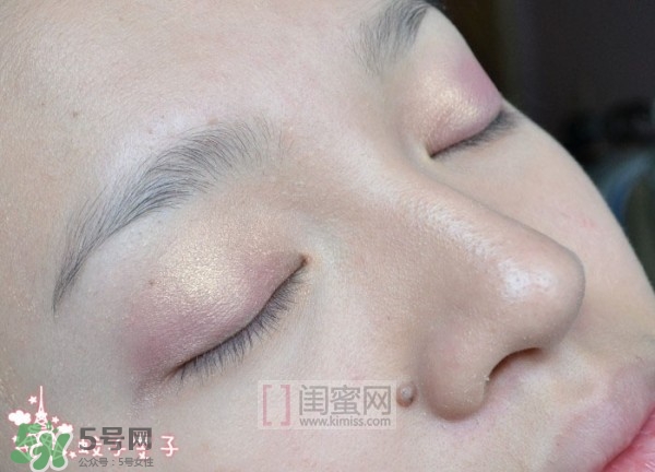 nars吉隆坡眼影怎么畫？nars吉隆坡雙色眼影畫法圖解