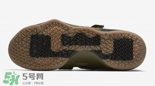 nike lebron soldier 11橄欖綠多少錢？耐克士兵11橄欖綠價格