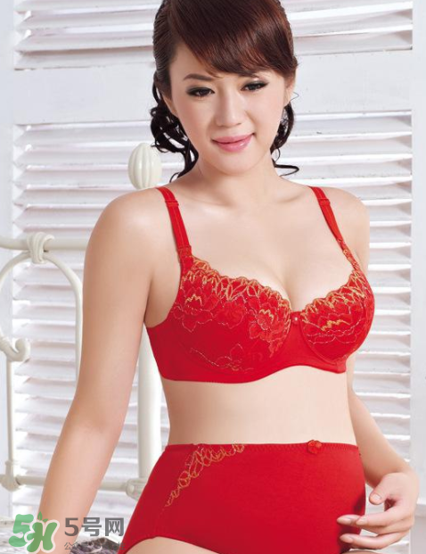 孕婦內(nèi)衣有鋼圈的好還是沒有鋼圈的好呢？