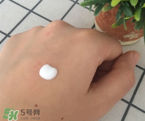 高姿勻凈透亮萃白禮盒多少錢？高姿勻凈透亮萃白禮盒價(jià)格