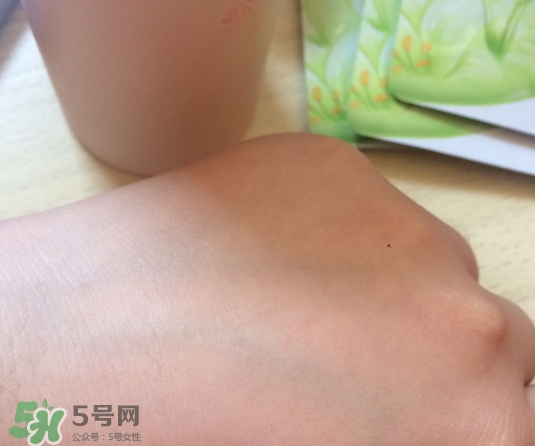 高姿大白水真的會(huì)白嗎？高姿大白水多久可以變白？