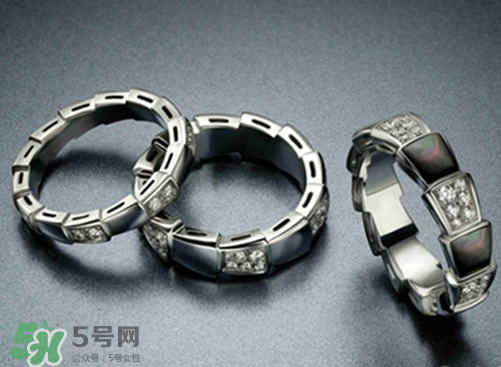 寶格麗靈蛇之戒是什么材質(zhì)？寶格麗蛇形戒指是金的嗎？