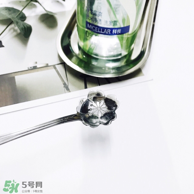 飄柔微米凈透系列綠色和紅色區(qū)別？飄柔微米凈透系列怎么用