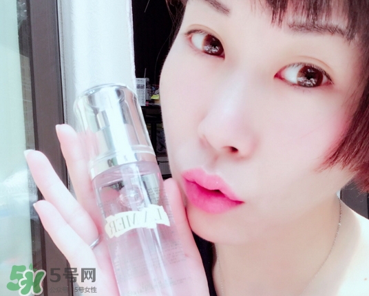 海藍(lán)之謎調(diào)理舒緩噴霧多少錢(qián)_專(zhuān)柜價(jià)格