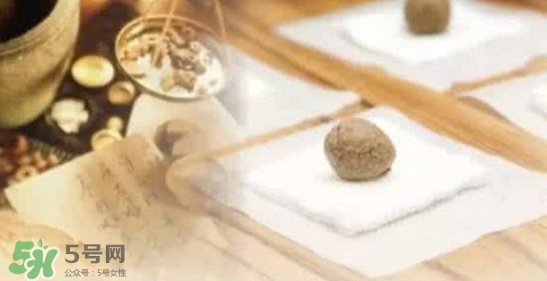 三伏貼能減肥嗎？三伏貼怎么貼貼哪里可以減肥