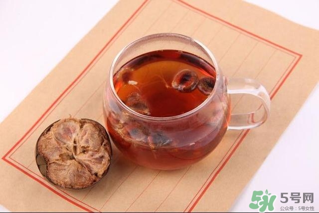 羅漢果的皮能泡水喝嗎？羅漢果的皮能吃嗎？