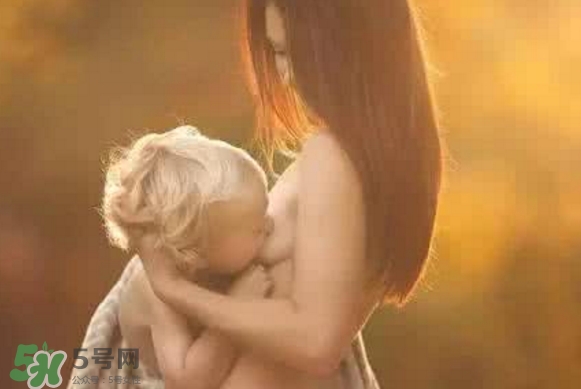 哺乳期可以貼三伏貼嗎？哺乳期貼三伏貼會影響寶寶嗎？