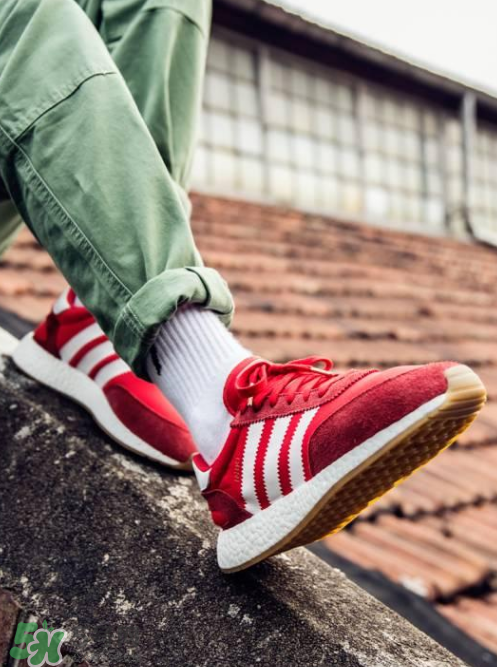 adidas iniki runner怎么樣？阿迪達斯iniki評測