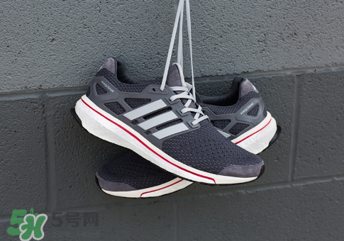 adidas consortium run thru time pack多少錢？