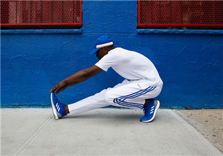 adidas consortium run thru time pack多少錢？