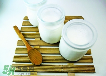 酸奶發(fā)酵菌哪種好？酸奶制作注意事項