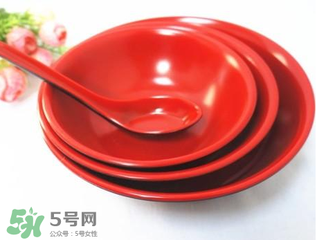 仿瓷碗有毒是謠言嗎？仿瓷碗怎么使用會(huì)有毒呢？