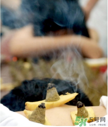 貼三伏灸癢是怎么回事？貼三伏灸癢怎么辦？