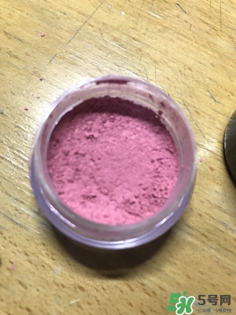 ilisya柔色彩妝好用嗎？柔色這個(gè)品牌怎么樣？