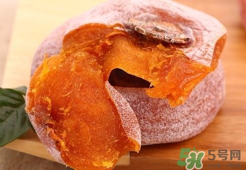 柿餅吃之前要洗嗎？柿餅上的白霜是什么糖？