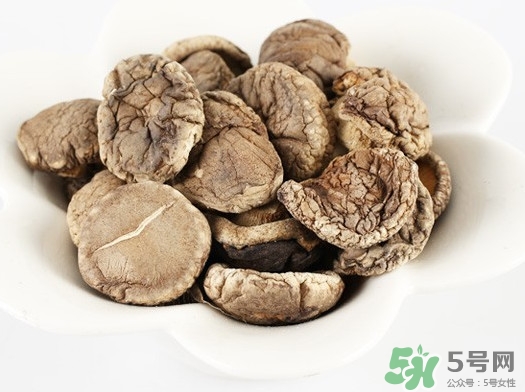 香菇是發(fā)物嗎？香菇是干的好還是新鮮的好