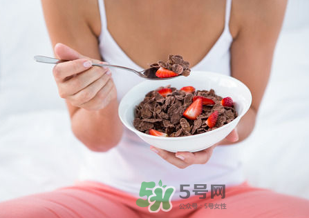 夏天減肥好還是冬天減肥好？夏天減肥會更快見效嗎？