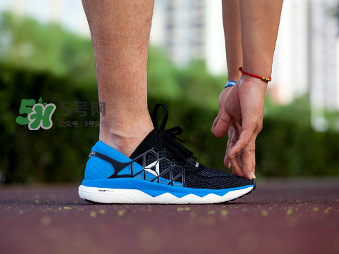 reebok floatride run腳感怎么樣？銳步floatride跑鞋測評