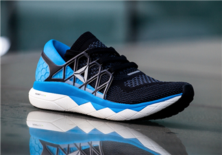 reebok floatride run腳感怎么樣？銳步floatride跑鞋測評