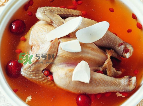 三伏天能吃鴨肉嗎？三伏天鴨肉燉什么好？