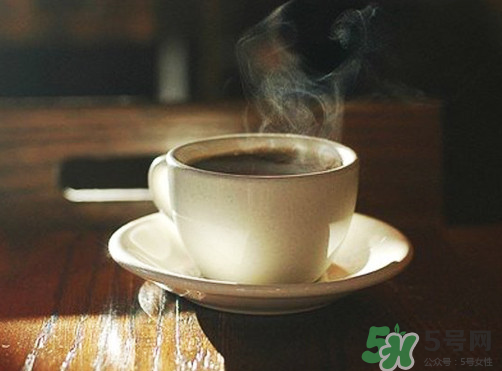 三伏天喝熱水能驅(qū)寒嗎？三伏天為什么喝熱水？