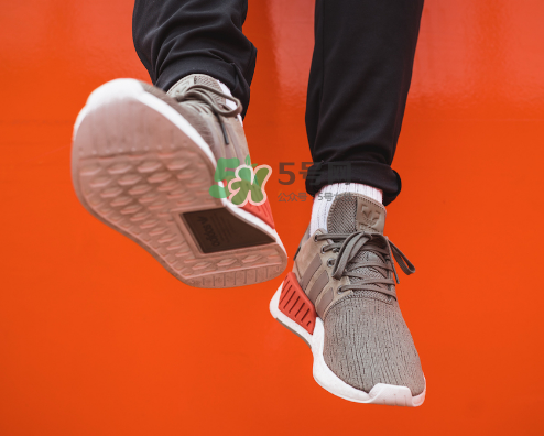 adidas nmd r2 trace cargo配色什么時(shí)候發(fā)售？