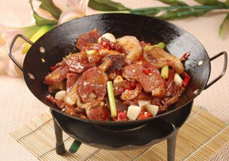三伏天能吃狗肉嗎？三伏天吃肉狗好嗎？
