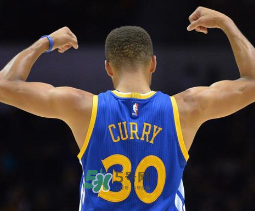 ua2017庫里亞洲行特別版curry 3zero配色什么時候發(fā)售？