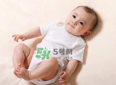 寶寶容易上火是奶粉的問題嗎？寶寶容易上火是不是因為奶粉上火？