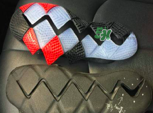 nike kyrie 4實物諜照什么樣？耐克歐文4代諜照曝光