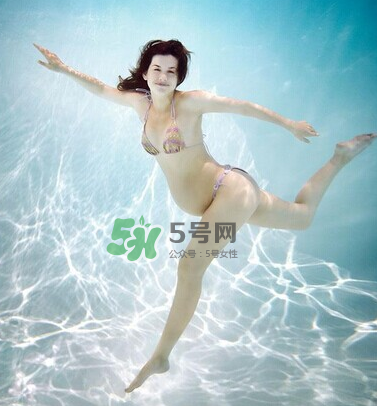 游泳池氯氣對(duì)孕婦有害嗎？游泳池氯氣對(duì)孕婦有影響嗎？