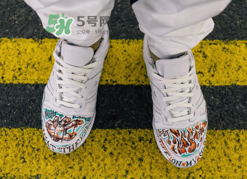 saucony與tblake聯(lián)名涂鴉小白鞋怎么買_在哪買？