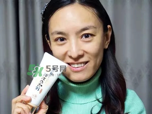 親潤孕婦護(hù)膚品怎么樣？親潤豆乳補(bǔ)水系列好用嗎？