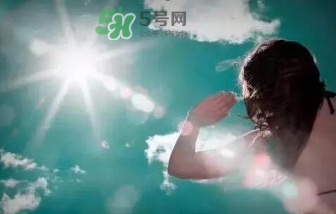 三伏天容易中暑嗎？三伏天怎么預(yù)防中暑？