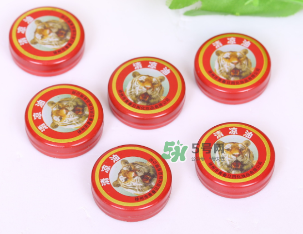 中暑清涼油應該涂在哪里？清涼油能預防中暑嗎？