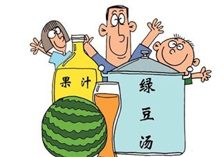 夏天防止中暑吃什么？夏天防中暑喝什么？