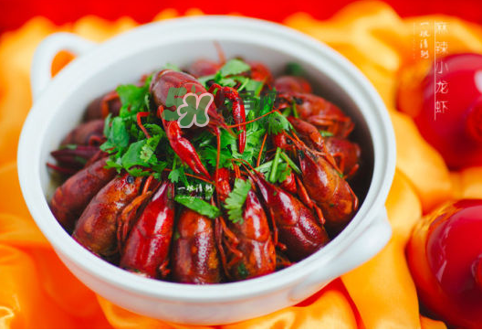 麻辣小龍蝦上火嗎？吃麻辣小龍蝦上火嗎？