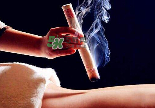 三伏天拔罐好嗎？三伏天拔罐好還是艾灸好？