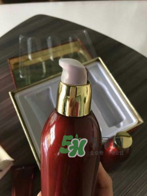 丸美巧克力絲滑系列適合什么年齡_什么皮膚？